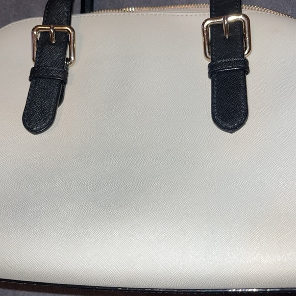 Kate Spade Purse - Picture 4 of 7